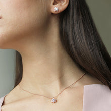 Charger l'image dans la galerie, Charm rosè fiore rosa in argento e zirconi ricoperto di platino Diamonfire Classic