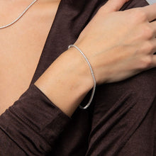 Carica l'immagine nel visualizzatore di Gallery, bracciale tennis fine
